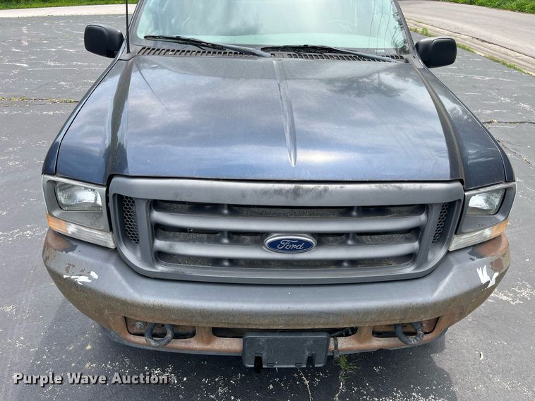 image for item DP0493 2002 Ford F350 Super Duty XL  Crew Cab pickup truck