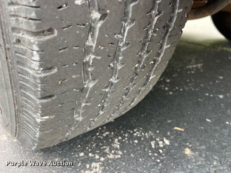 image for item DP0493 2002 Ford F350 Super Duty XL  Crew Cab pickup truck