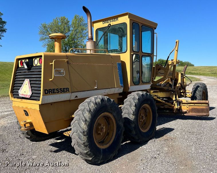 image for item DP0495 1992 Dresser 850  motor grader