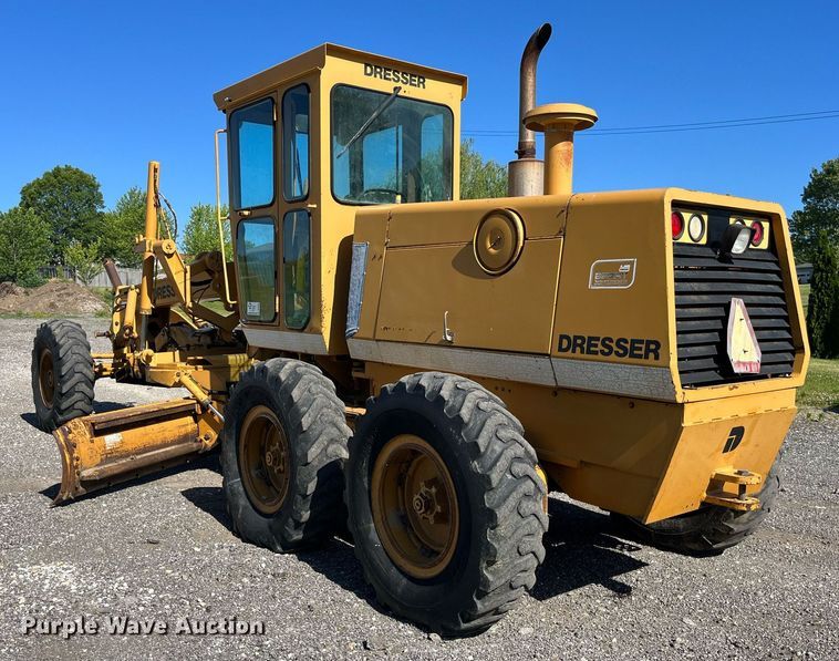 image for item DP0495 1992 Dresser 850  motor grader