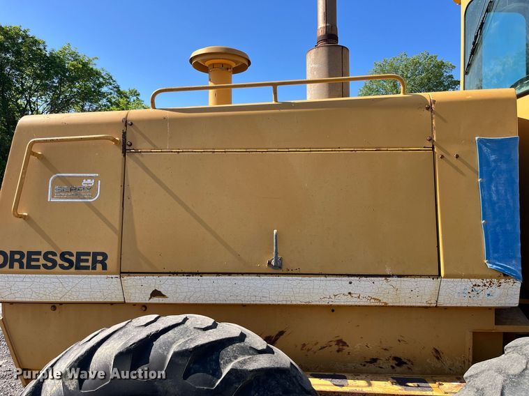 image for item DP0495 1992 Dresser 850  motor grader