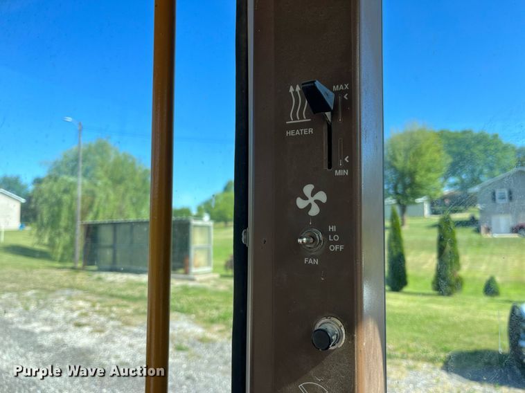 image for item DP0495 1992 Dresser 850  motor grader