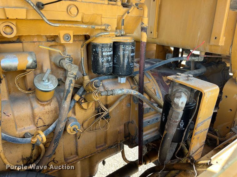 image for item DP0495 1992 Dresser 850  motor grader