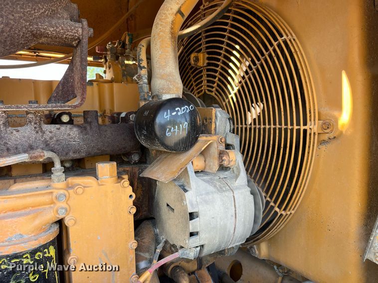 image for item DP0495 1992 Dresser 850  motor grader