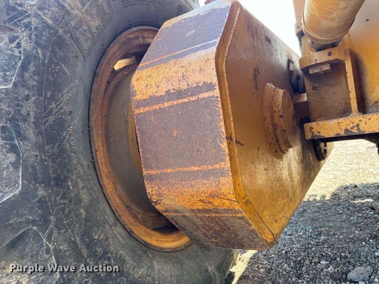 image for item DP0495 1992 Dresser 850  motor grader