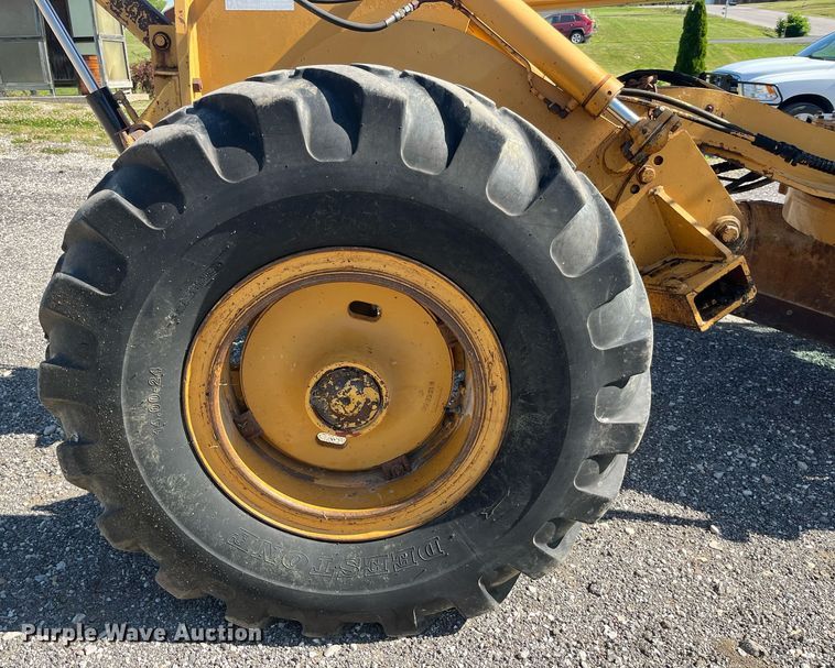 image for item DP0495 1992 Dresser 850  motor grader