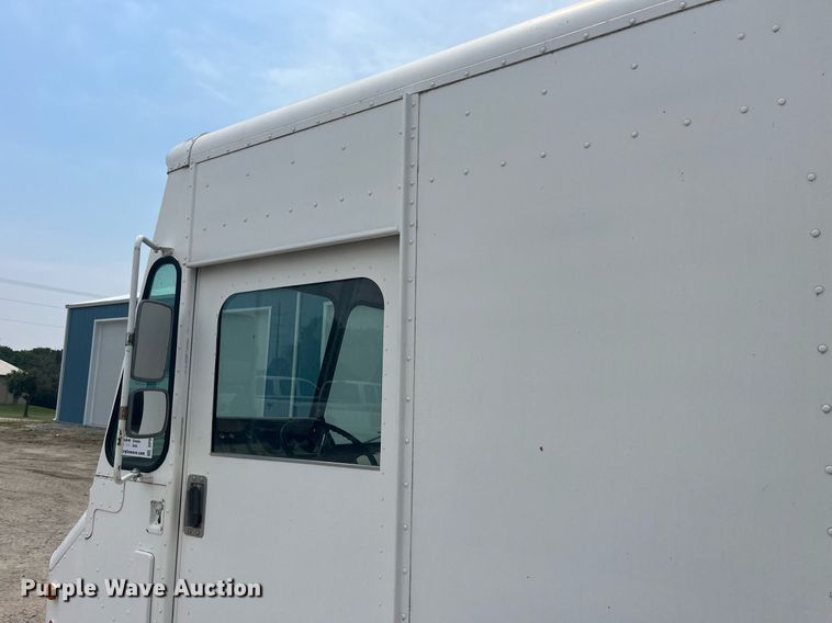 image for item DP0499 1990 Chevrolet P30  delivery van