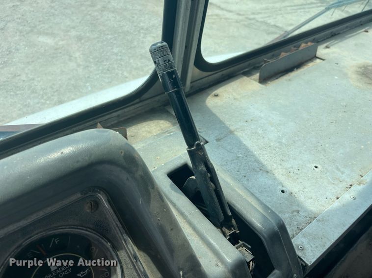 image for item DP0499 1990 Chevrolet P30  delivery van