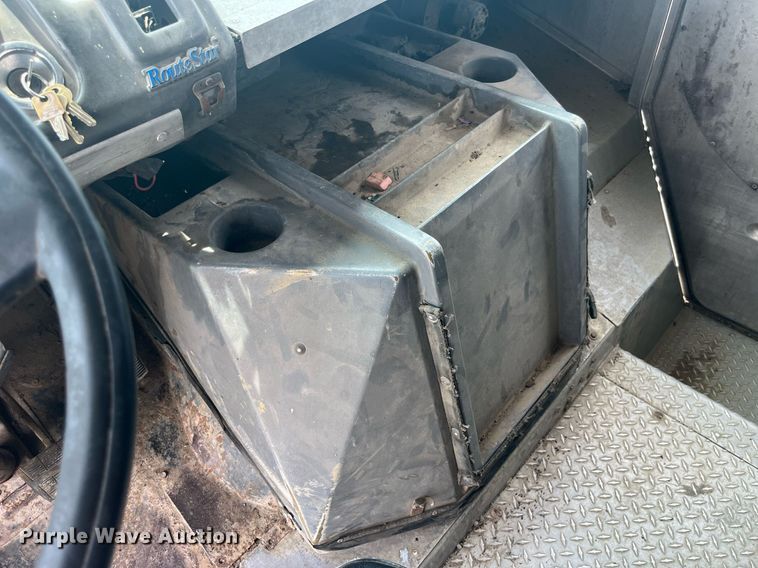 image for item DP0499 1990 Chevrolet P30  delivery van