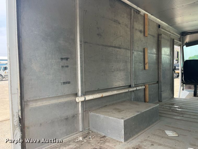 image for item DP0499 1990 Chevrolet P30  delivery van