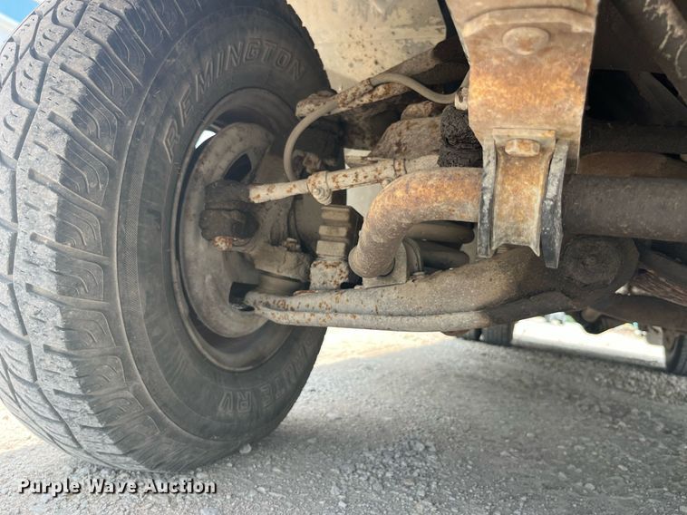 image for item DP0499 1990 Chevrolet P30  delivery van