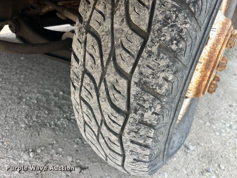 image for item DP0499 1990 Chevrolet P30  delivery van