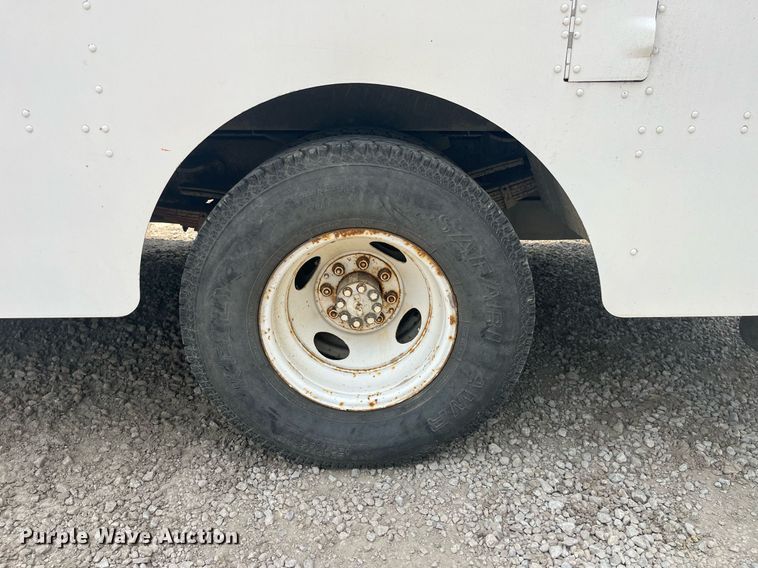 image for item DP0499 1990 Chevrolet P30  delivery van