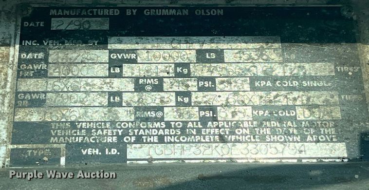 image for item DP0499 1990 Chevrolet P30  delivery van