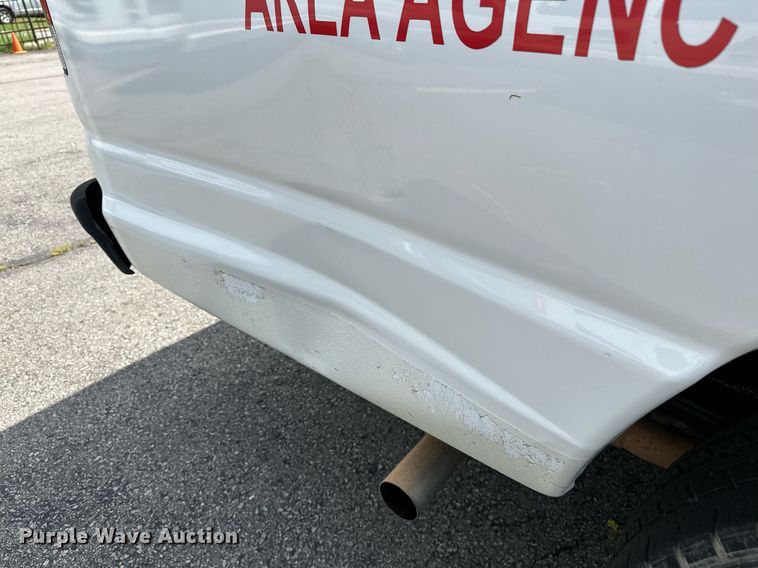 image for item DP3110 2013 Ford E350 Super Duty  van