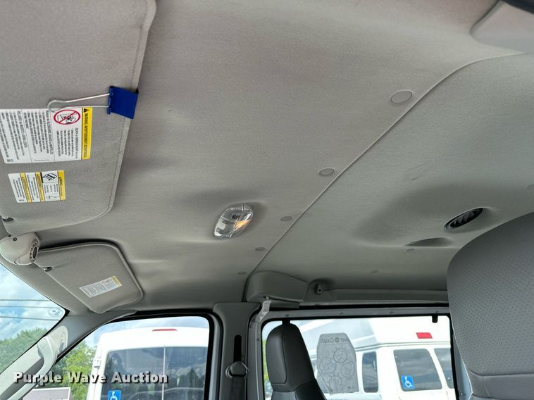 image for item DP3110 2013 Ford E350 Super Duty  van