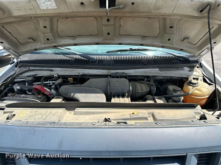 image for item DP3110 2013 Ford E350 Super Duty  van