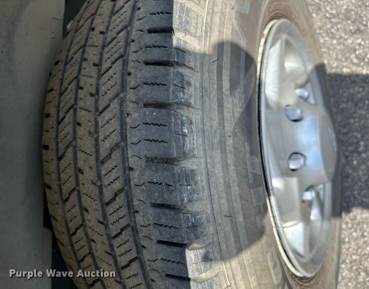 image for item DP3110 2013 Ford E350 Super Duty  van