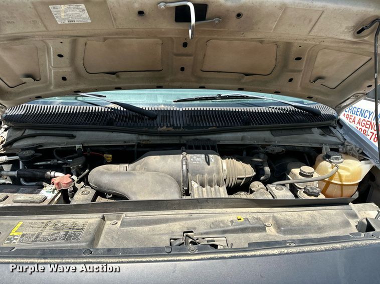 image for item DP3111 2013 Ford E350 Super Duty  van