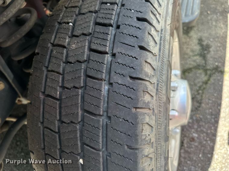 image for item DP3111 2013 Ford E350 Super Duty  van