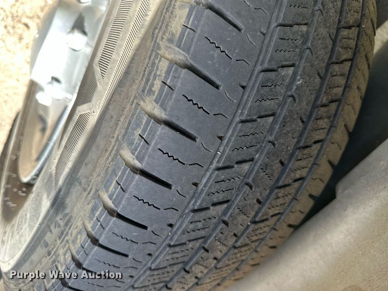 image for item DP3111 2013 Ford E350 Super Duty  van