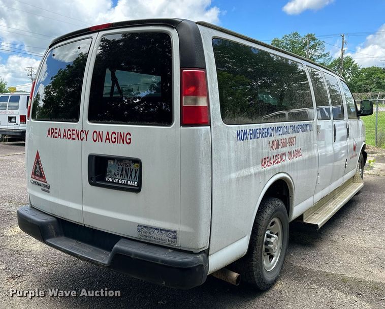 image for item DP3113 2014 Chevrolet Express 3500  van