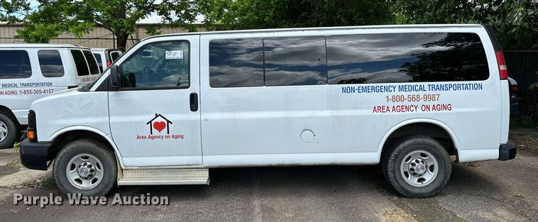 image for item DP3113 2014 Chevrolet Express 3500  van