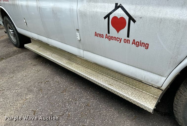 image for item DP3113 2014 Chevrolet Express 3500  van