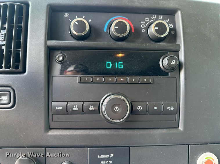 image for item DP3113 2014 Chevrolet Express 3500  van