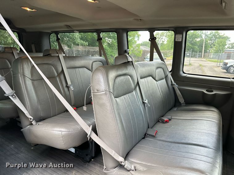 image for item DP3113 2014 Chevrolet Express 3500  van