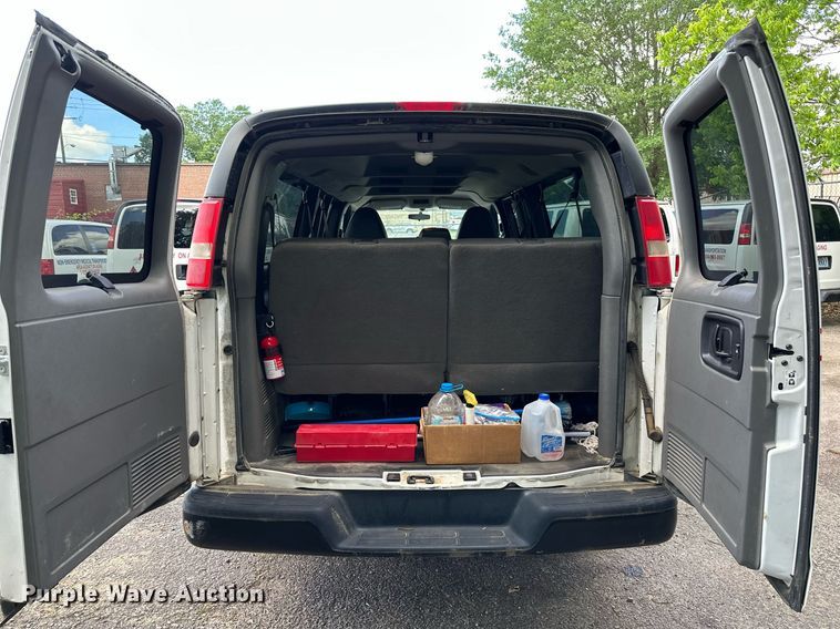 image for item DP3113 2014 Chevrolet Express 3500  van