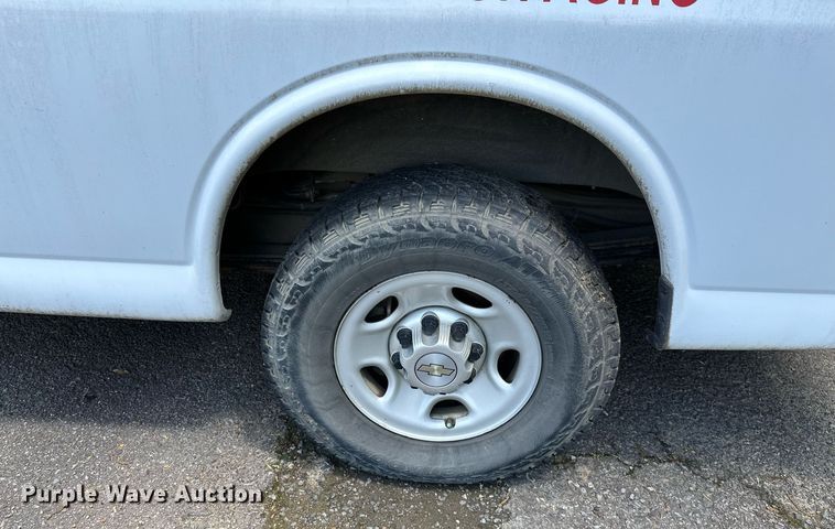 image for item DP3113 2014 Chevrolet Express 3500  van