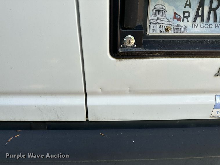 image for item DP3114 2013 Ford E350 Super Duty XL  van