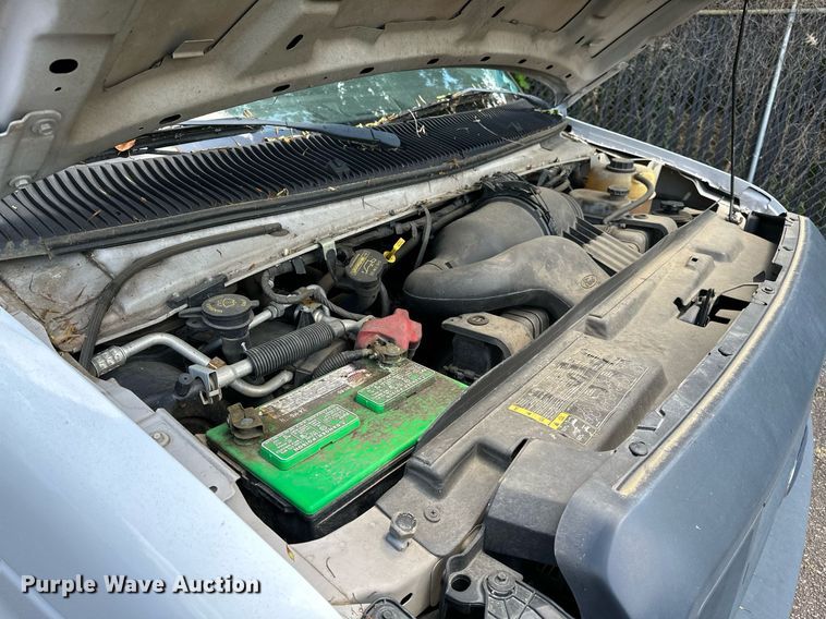 image for item DP3114 2013 Ford E350 Super Duty XL  van