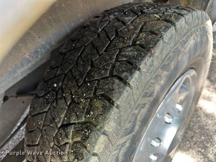 image for item DP3114 2013 Ford E350 Super Duty XL  van