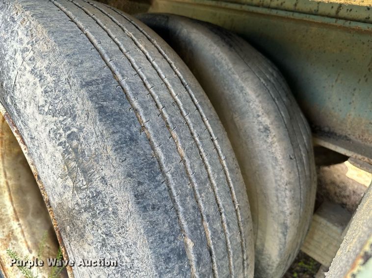 image for item DP3123 1990 Kent L.B.K-Trans  equipment trailer