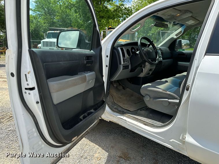 image for item DP3125 2008 Toyota Tundra  Double Cab pickup truck