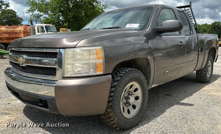image for item DP3126 2008 Chevrolet Silverado 1500  Ext. Cab pickup truck