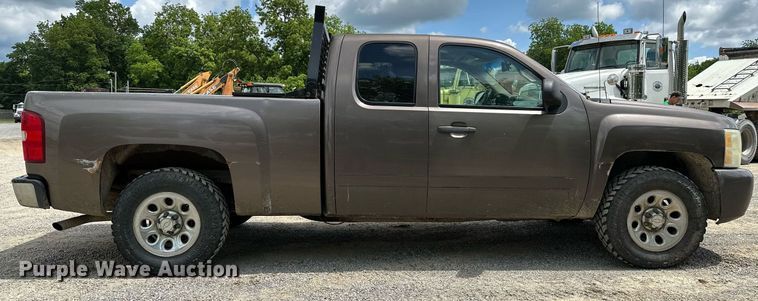 image for item DP3126 2008 Chevrolet Silverado 1500  Ext. Cab pickup truck