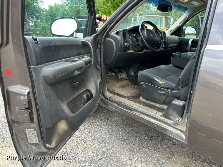image for item DP3126 2008 Chevrolet Silverado 1500  Ext. Cab pickup truck