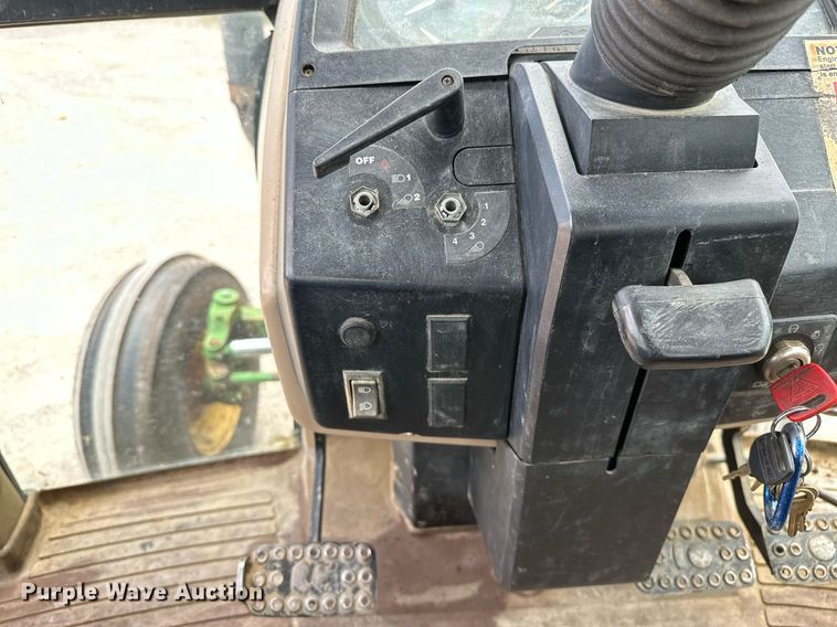 image for item DP3128 2002 John Deere 6405  tractor