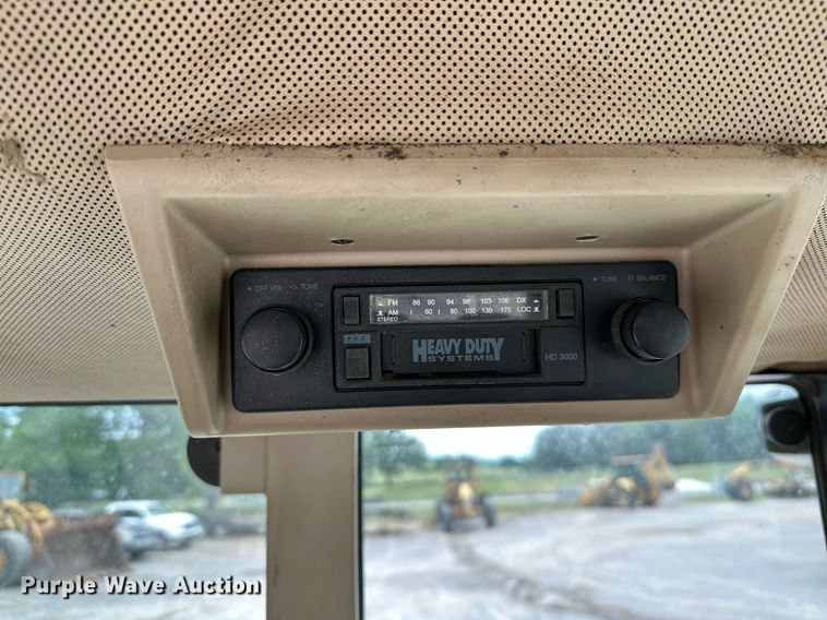 image for item DP3128 2002 John Deere 6405  tractor