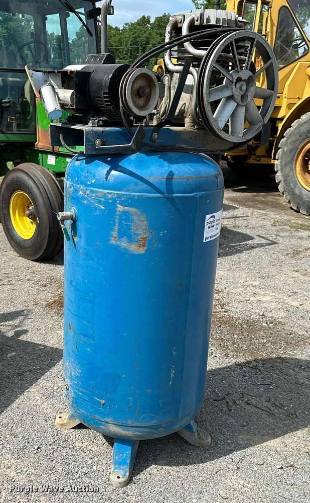 image for item DP3129 AT-5080V air compressor