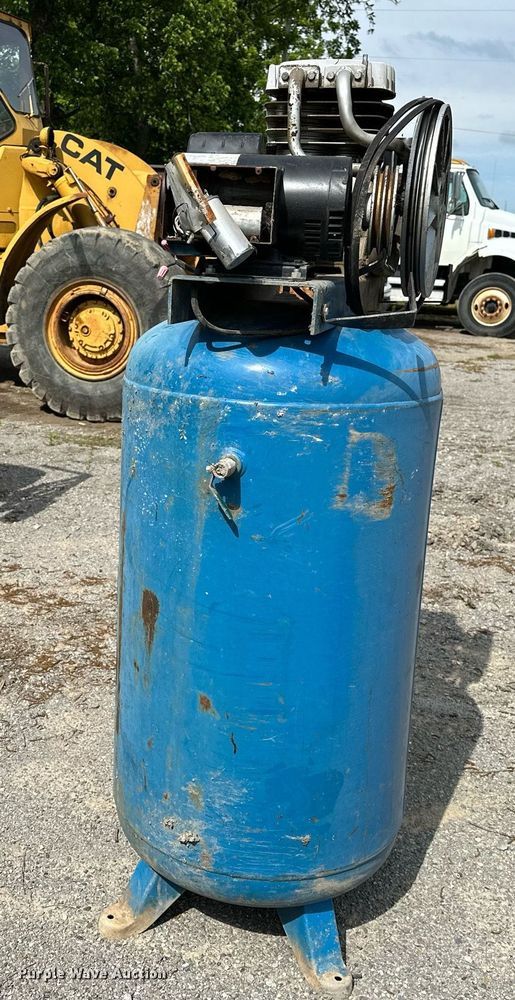 image for item DP3129 AT-5080V air compressor