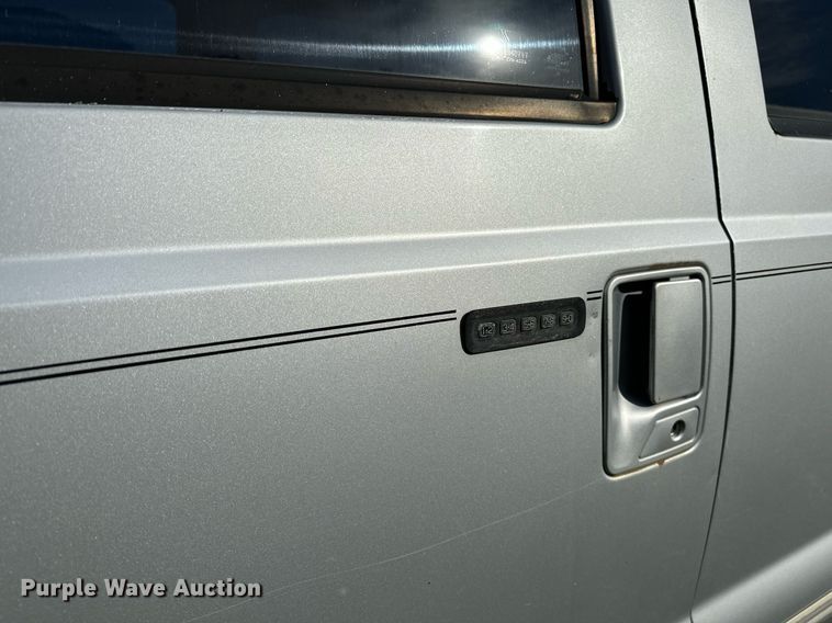 image for item DP3131 2000 Ford Excursion  SUV