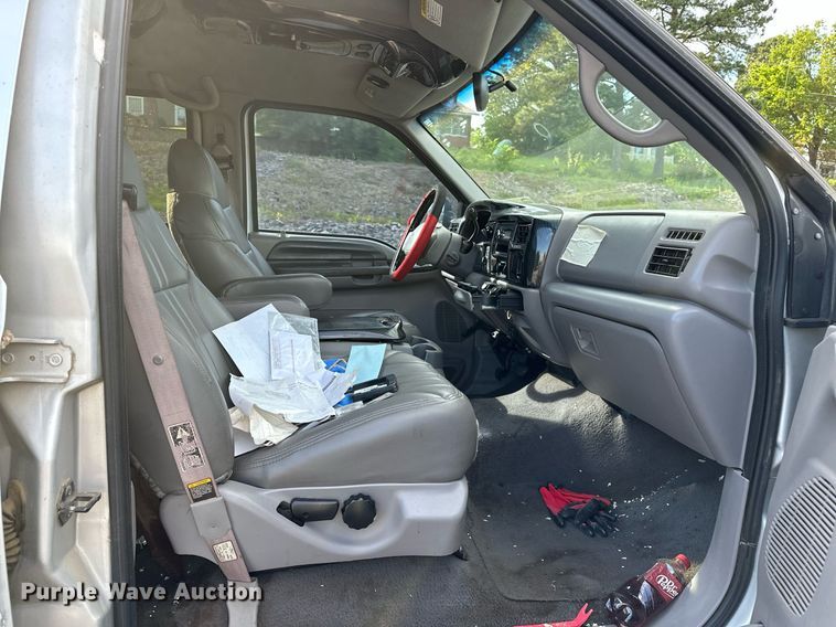 image for item DP3131 2000 Ford Excursion  SUV