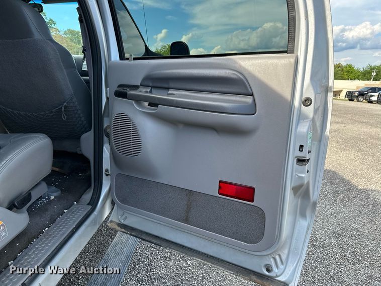 image for item DP3131 2000 Ford Excursion  SUV