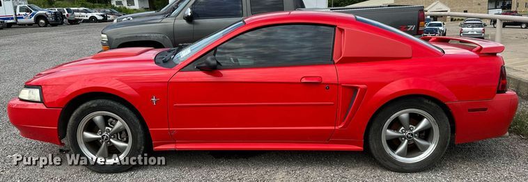 image for item DP3132 2001 Ford Mustang