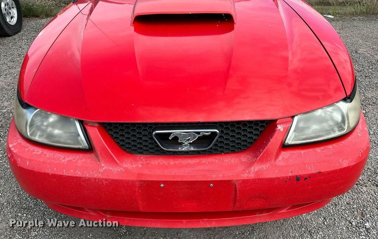image for item DP3132 2001 Ford Mustang