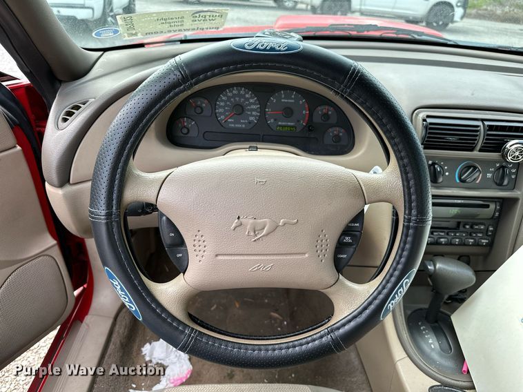 image for item DP3132 2001 Ford Mustang